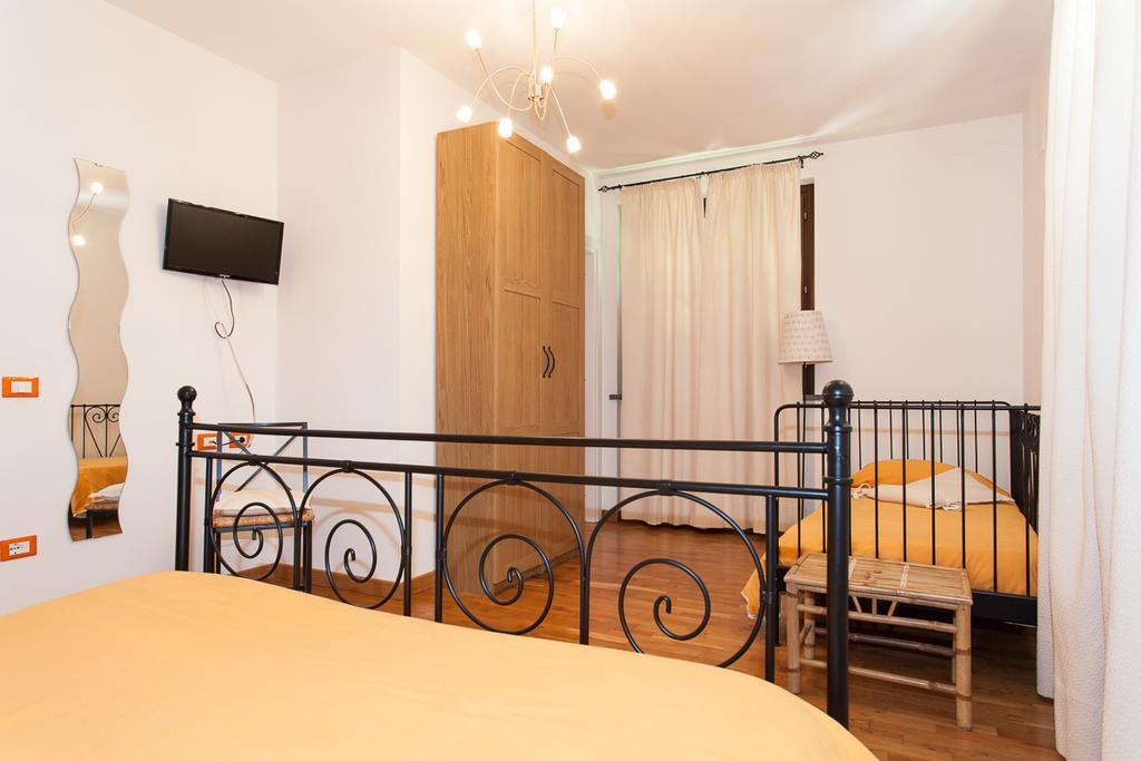 Appartement La Rondine à Lucques Extérieur photo