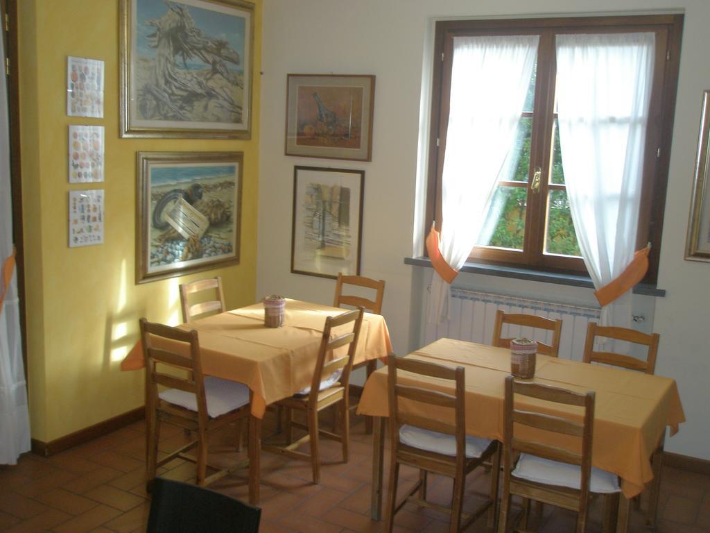 Appartement La Rondine à Lucques Chambre photo