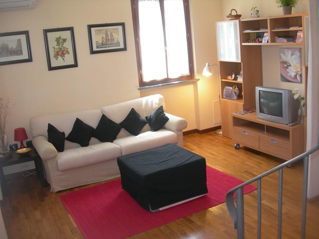 Appartement La Rondine à Lucques Extérieur photo