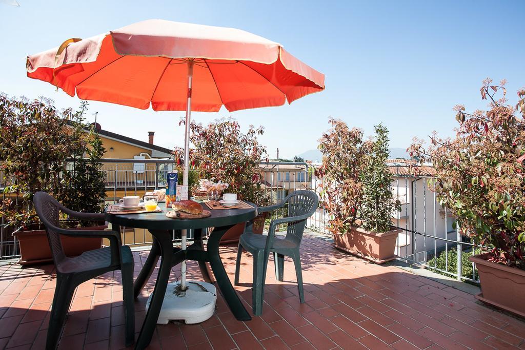 Appartement La Rondine à Lucques Extérieur photo