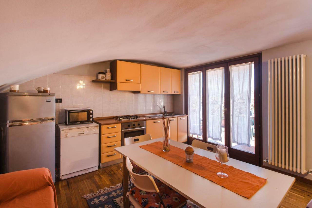 Appartement La Rondine à Lucques Extérieur photo