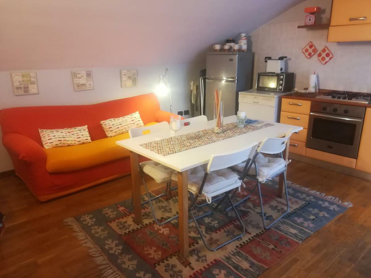 Appartement La Rondine à Lucques Extérieur photo